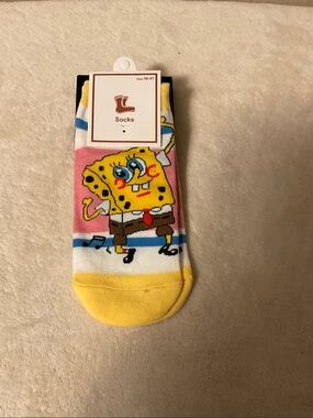 Cartoon Character Crew Socks - Yellow & Pink